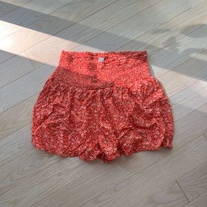 Aerie skort